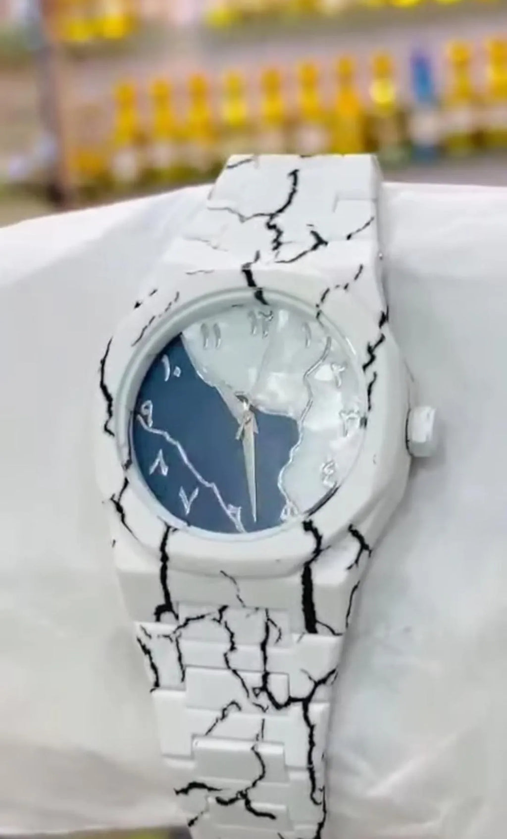 Unisex Marble Vein Watch Black White Pearl Black